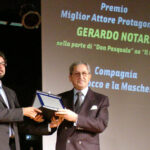 il premio miglior attore viene consegnato