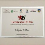 il trofeo assegnato a Rosa Startari